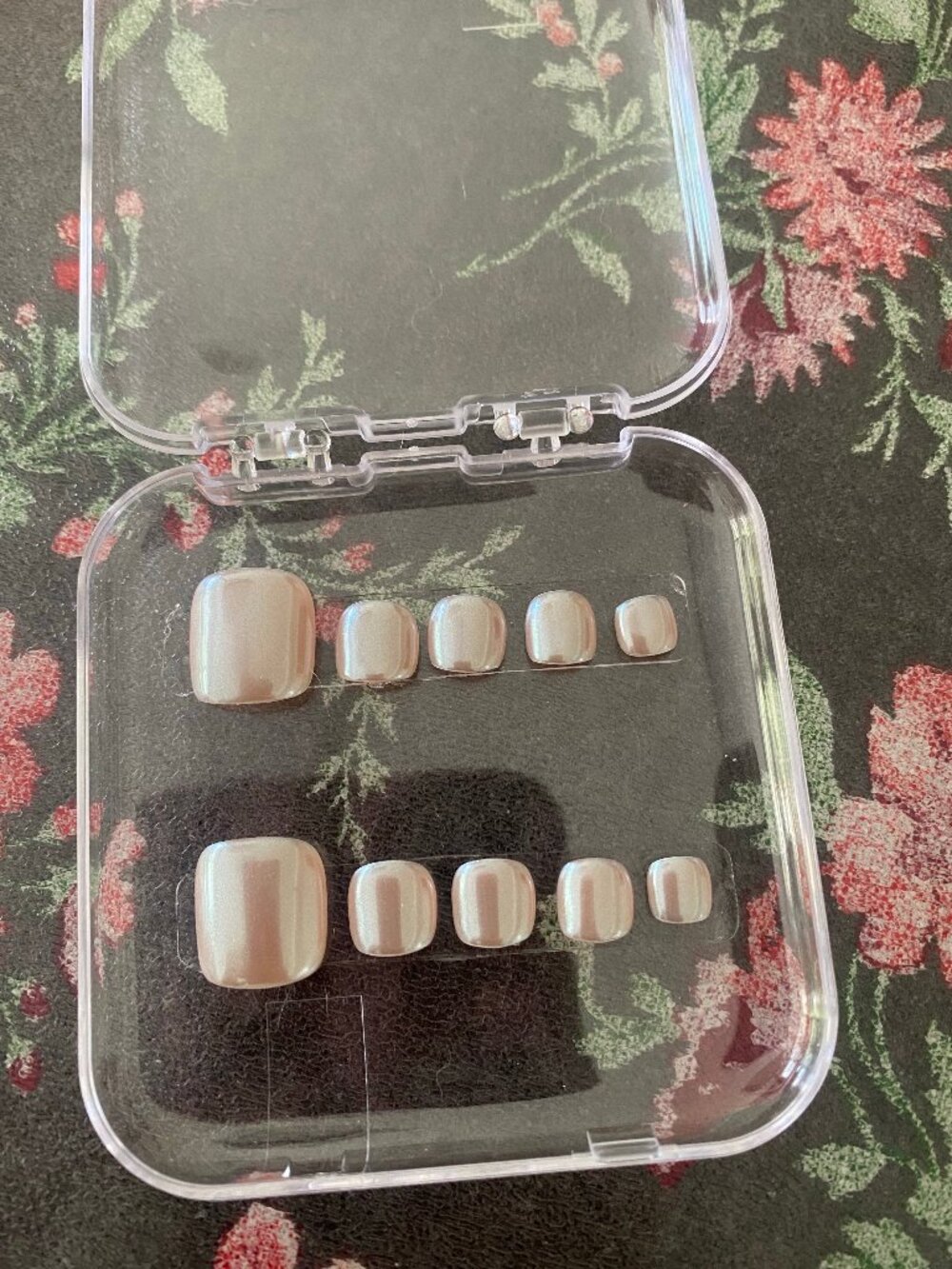Customizable handmade press-on nails reusable